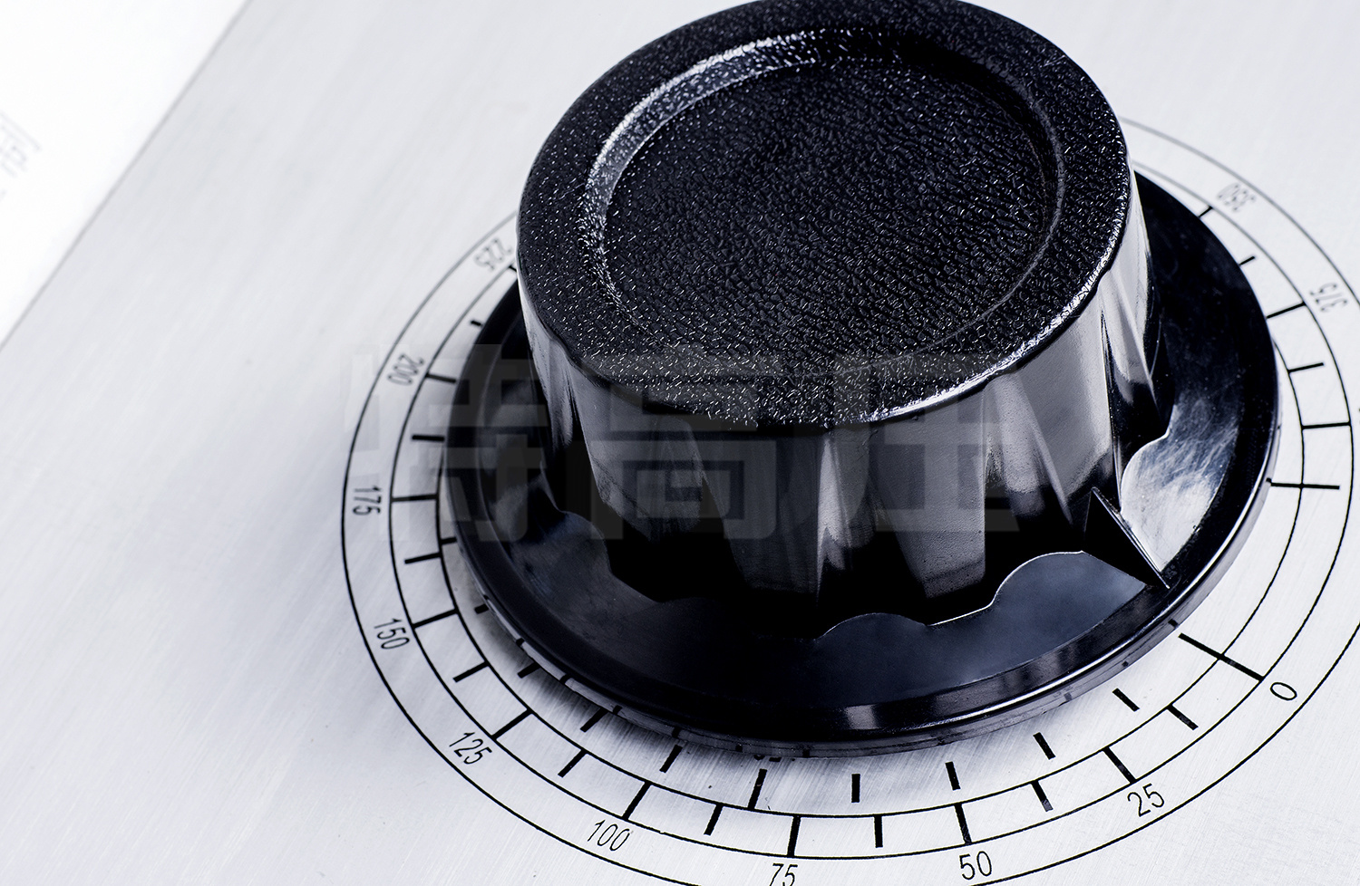 UHV-430 高低壓開關柜通電試驗臺