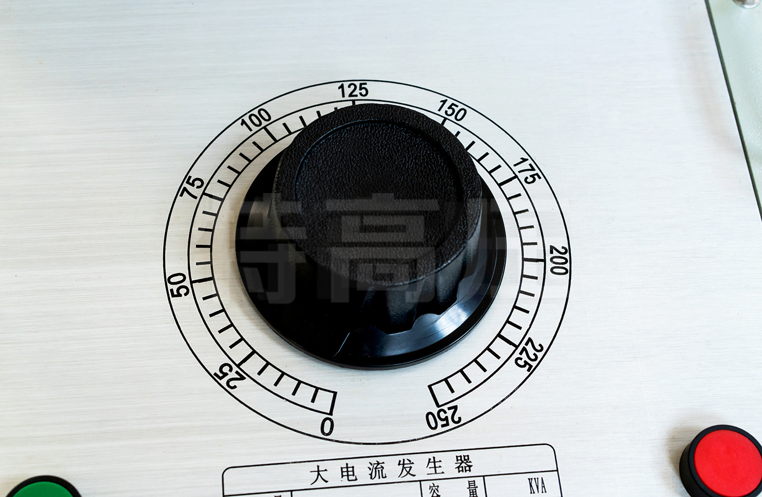 DDG系列 大電流發(fā)生器