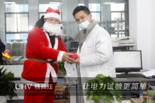 圣誕嘉年華~趕緊收下特高壓電力這份圣誕福利！(圖8)